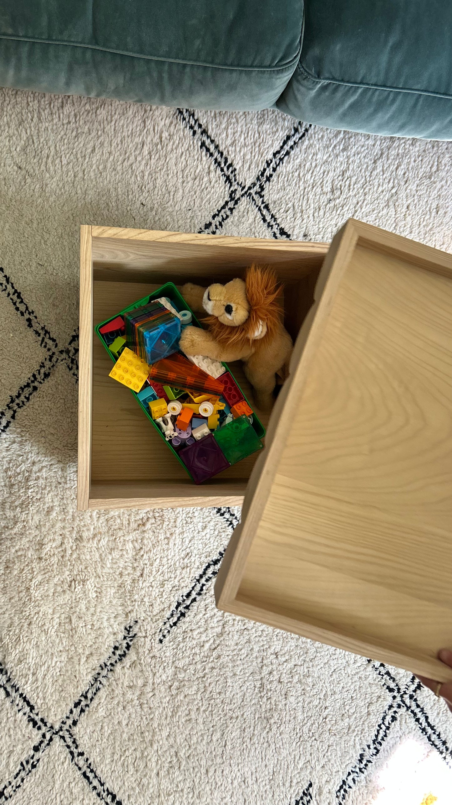 PRE-ORDER - Tiny side table