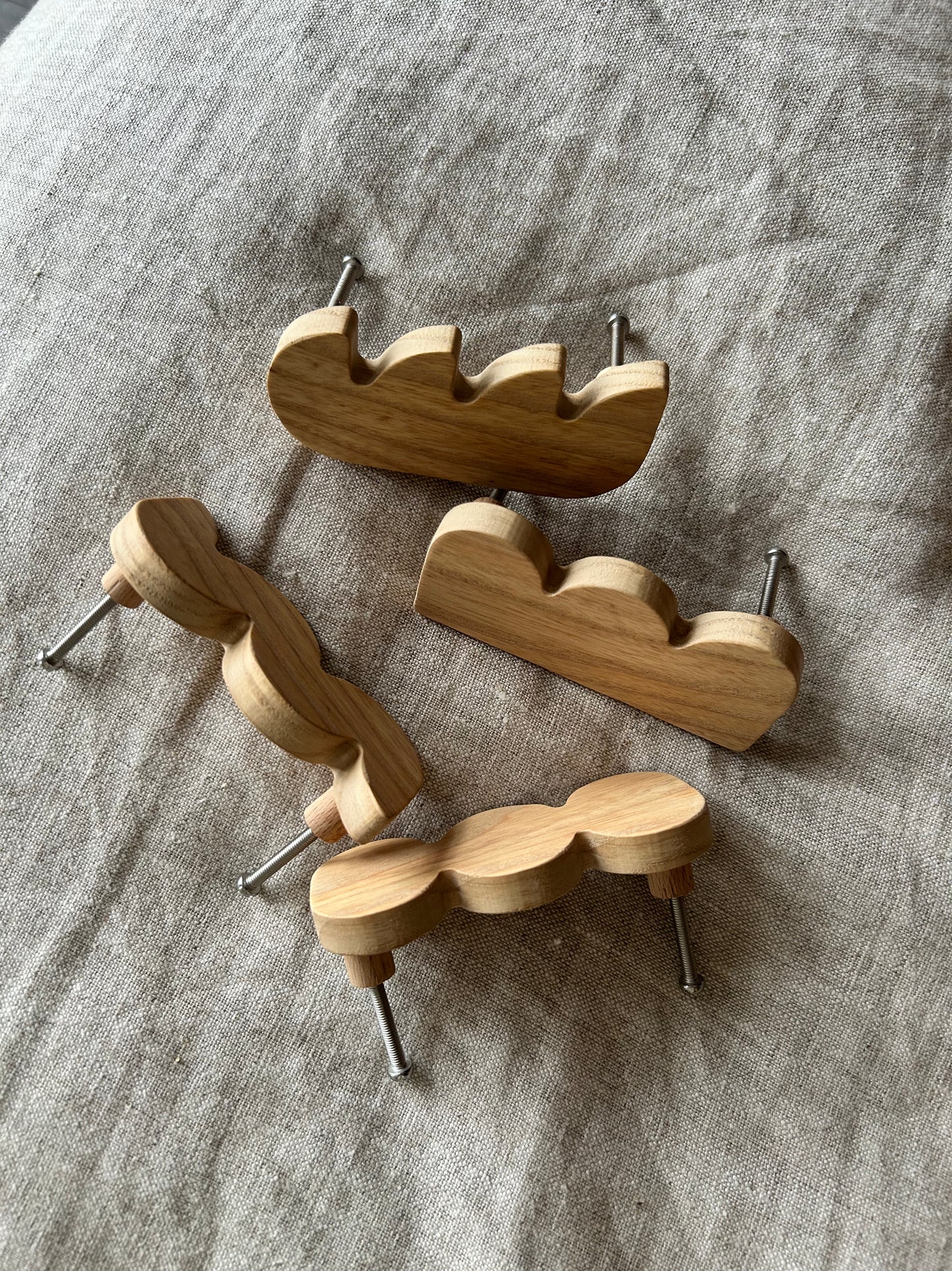 Tiny handle