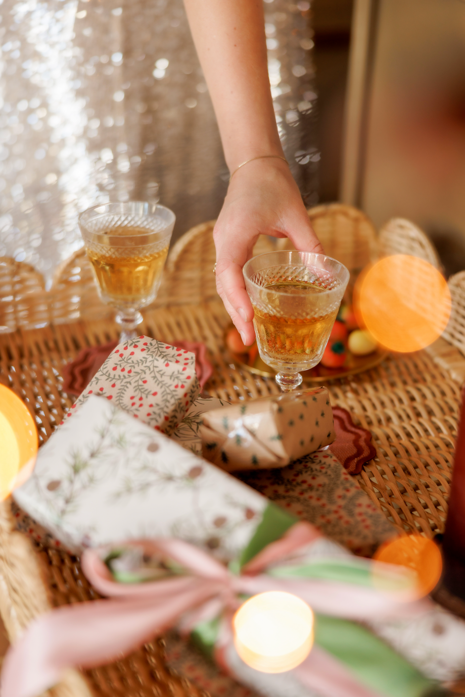 The rattan scalloped side table