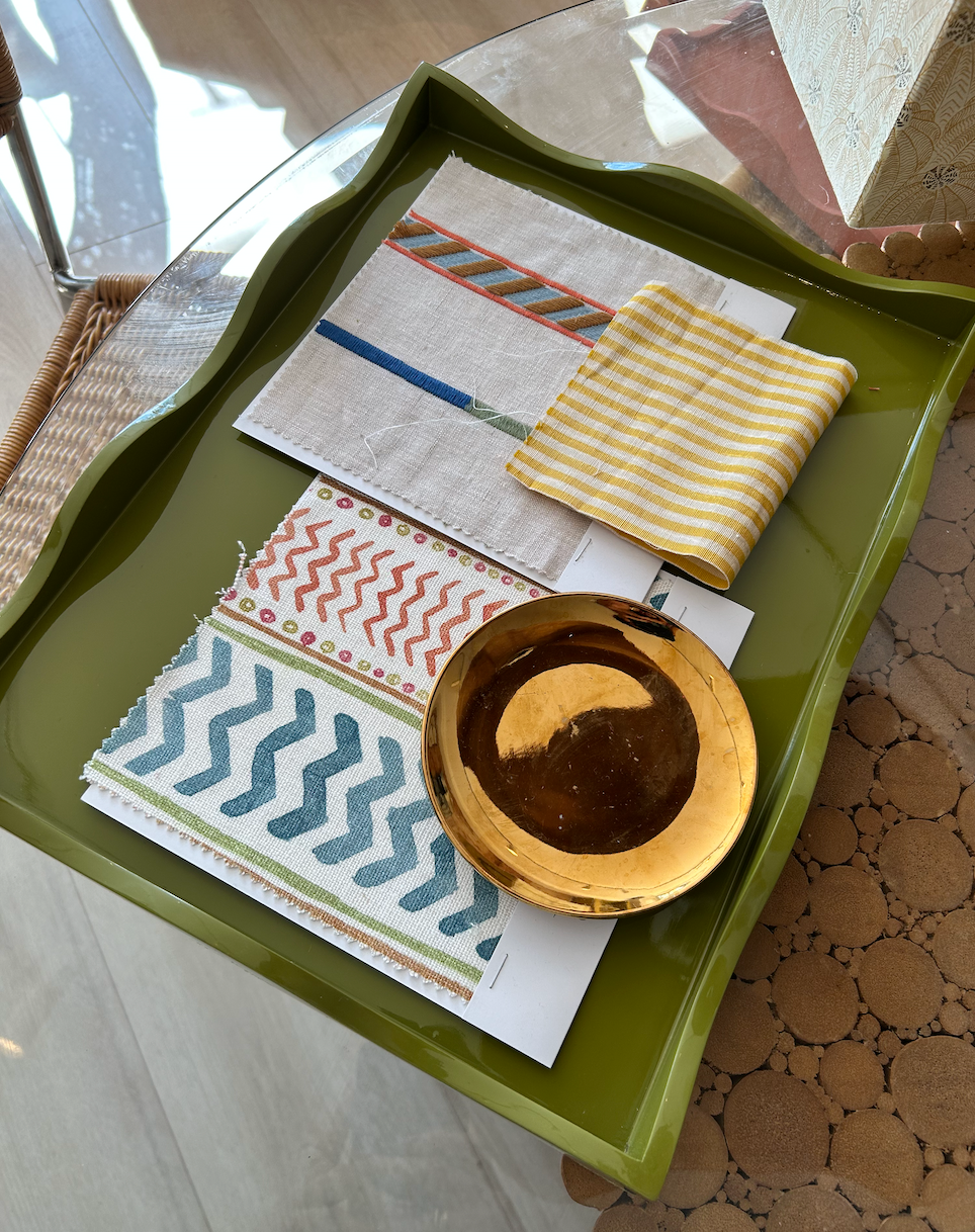Lacquered Scalloped Tray
