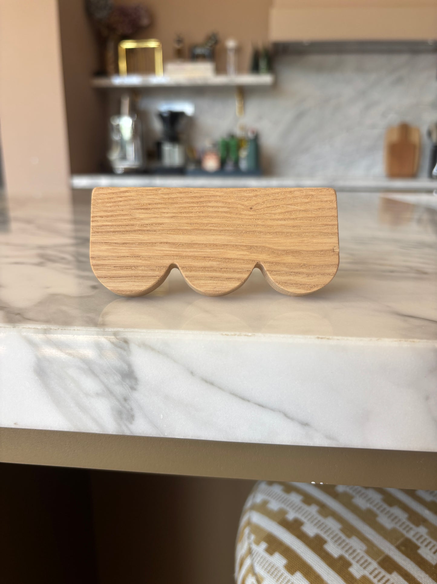 Tiny handle