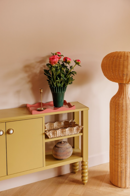 Dresser Bobbin legs